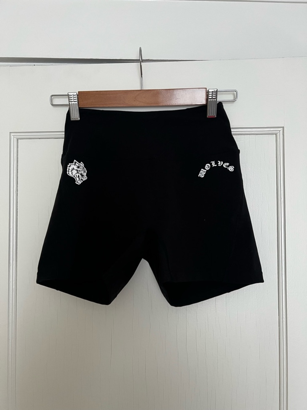 Darc Sport Wolves Bike Shorts and bra - Picture 8 of 11